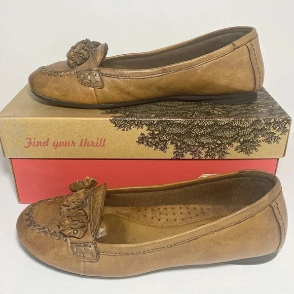 Cobb Hill by New Balance Women 7M Brown Leather Elaine Slip On Loafer Shoe - Picture 5 of 10